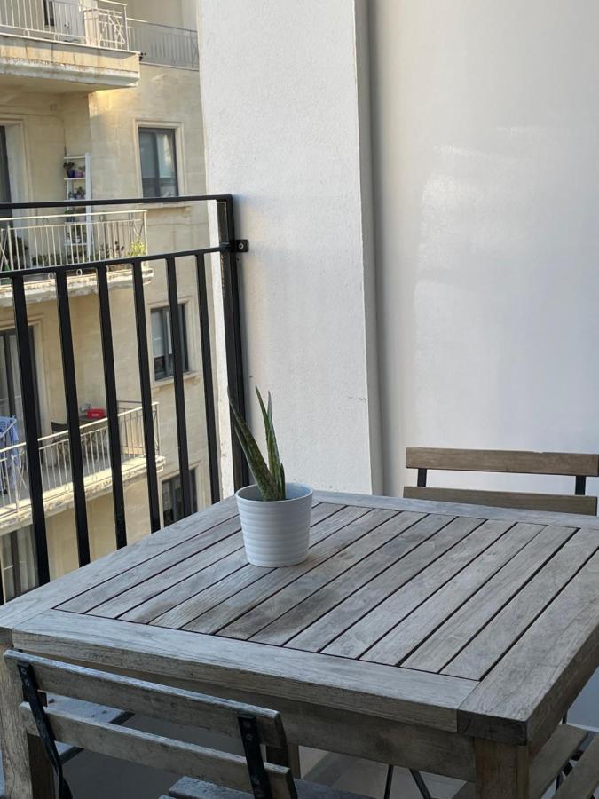 Spacious Seaview Sliema Apt, Steps From Valletta Ferry Eksteriør billede