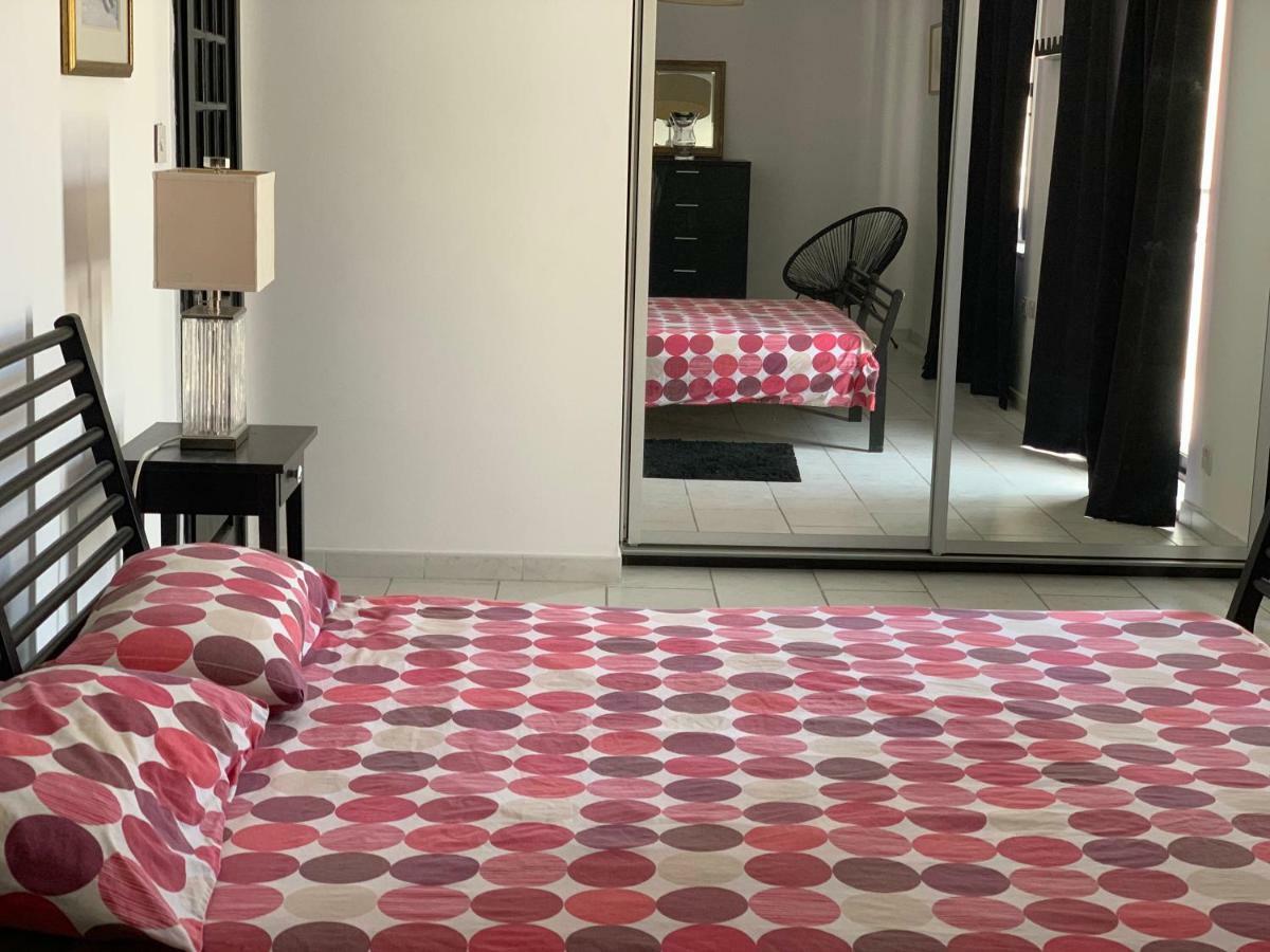 Spacious Seaview Sliema Apt, Steps From Valletta Ferry Eksteriør billede